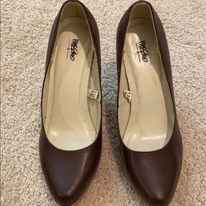 Brown Pumps -8.5